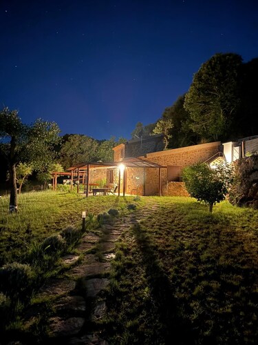 The Three Barnyards - The Gecko. A cozy and elegant retreat in pure nature
