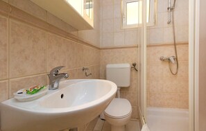Douche, séchoir à cheveux