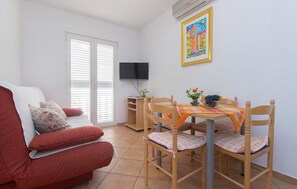 Dining - 1 bedroom nice apartment in Srima (Srima)