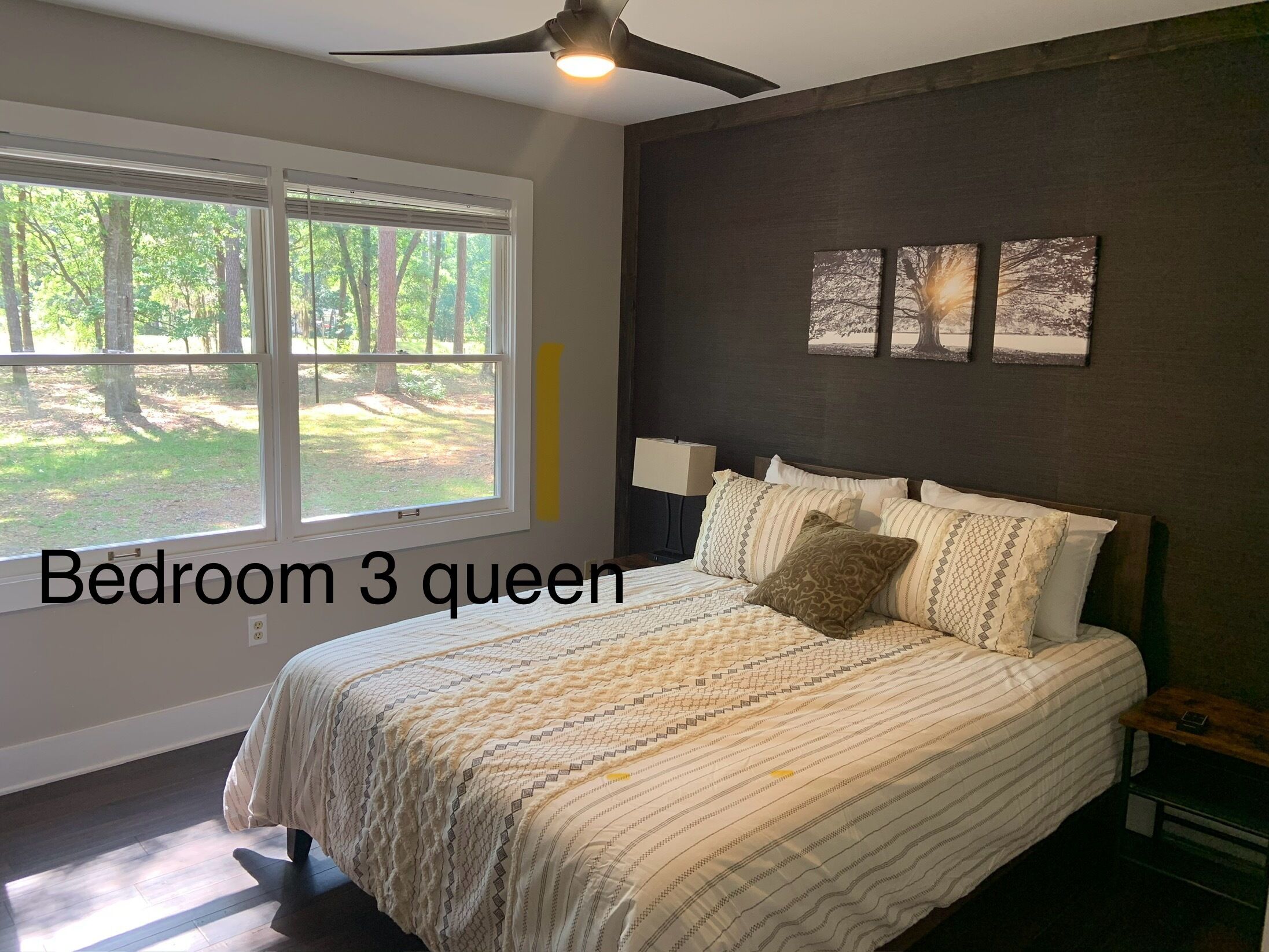 4 bedrooms, WiFi, bed sheets