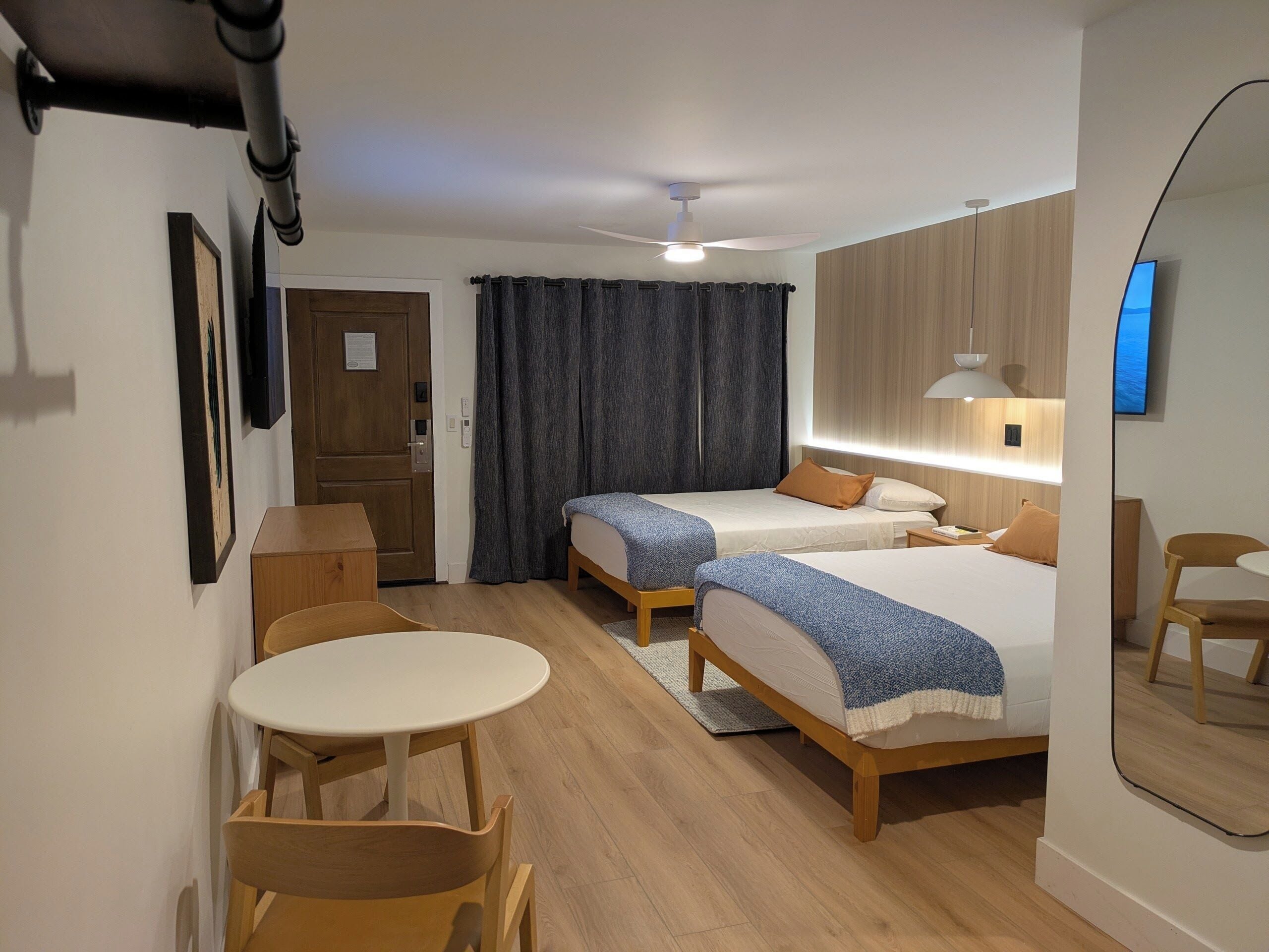 Quarto casal premier | Roupas de cama premium, frigobar, individualmente decorados