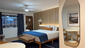 Premier Room, 1 Katil Raja (King) | Peralatan tempat tidur premium, bar mini, dihias secara berasingan