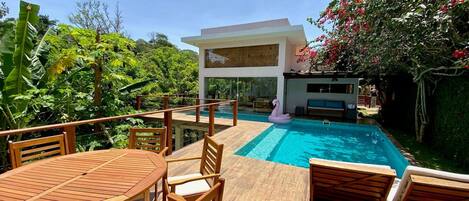 Perushuvila | Uima-allas | Ulkouima-allas