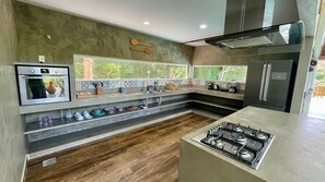 Basic Villa | Private kitchen