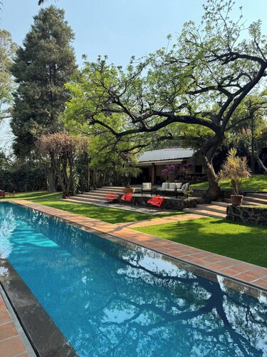 Historic homes with services and heated pool 1 and 2