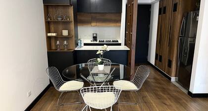 1 bedroom Executive Apartment Business Area San Isidro Near Lima Golf Club