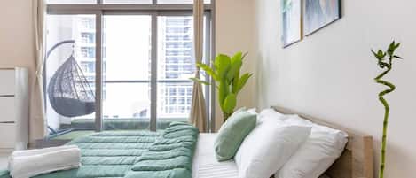 1 chambre, bureau, fer et planche à repasser, Wi-Fi