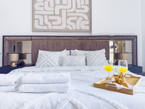 1 bedroom, desk, iron/ironing board, WiFi