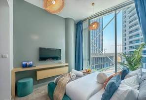 1 bedroom, desk, iron/ironing board, WiFi