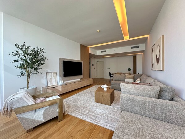 TV, stereo
