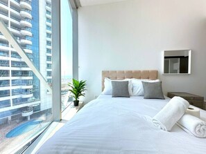 1 bedroom, desk, iron/ironing board, WiFi