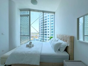 1 bedroom, desk, iron/ironing board, WiFi