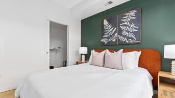 1 bedroom, iron/ironing board, free WiFi, bed sheets