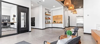 Sleek & Urban 1 Bed 1 Bath with Gym, Wi-fi & Patio