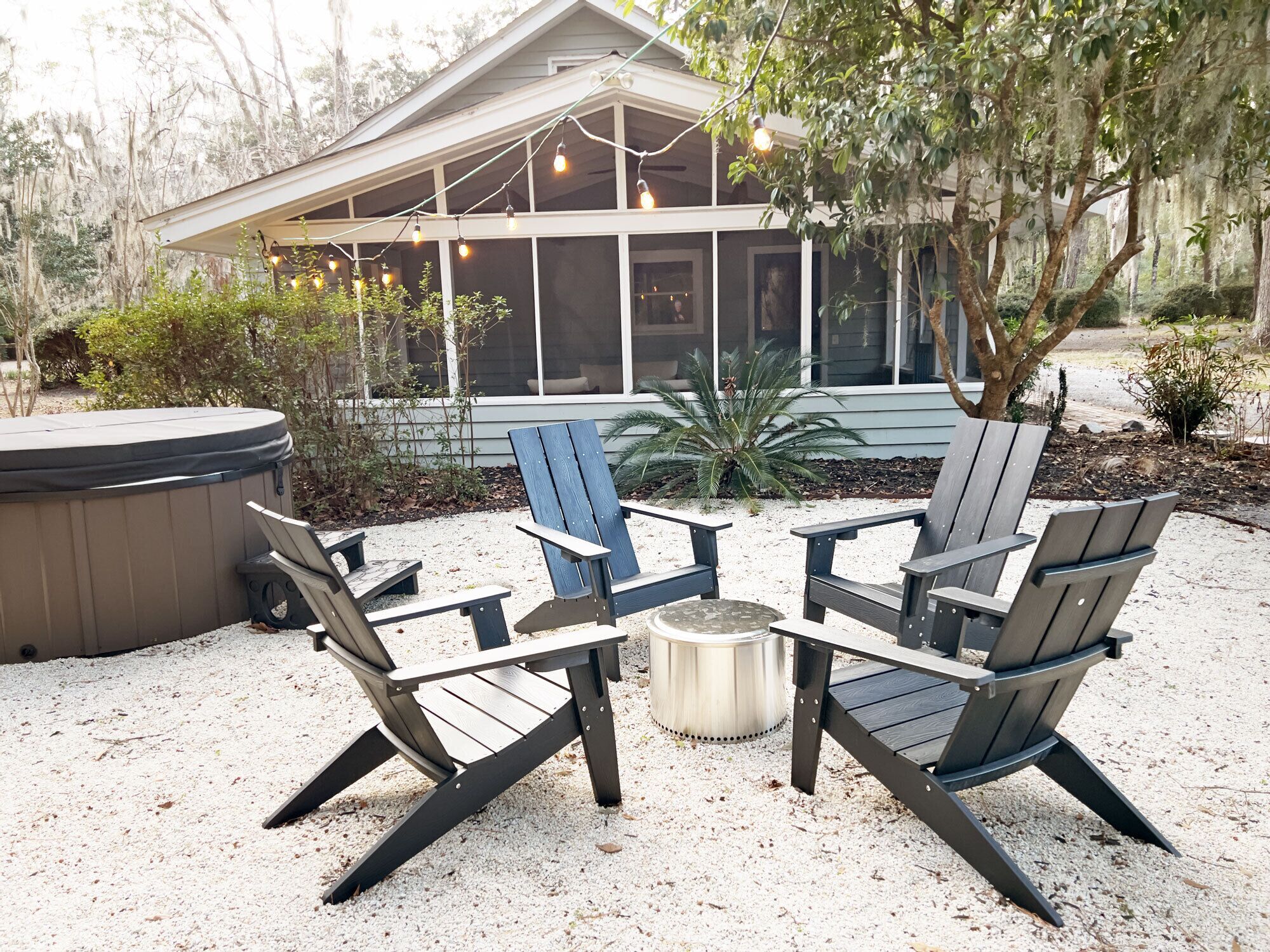 Luxury Cabin, Kitchen, Garden View | Terrace/patio