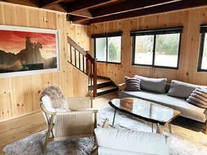 Luxury-Ferienhütte, Küche, Gartenblick | Wohnbereich