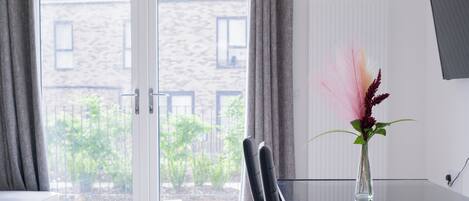 House, Patio | Living area