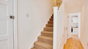 Front of property - 3 Bedroom in Northolt by Stayfolk (Northolt)