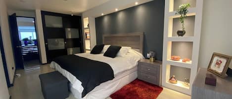 2 chambres, fer et planche à repasser, Wi-Fi, draps fournis