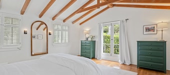 Monte Sagrado - Exceptional Charm in Montecito Lower Village