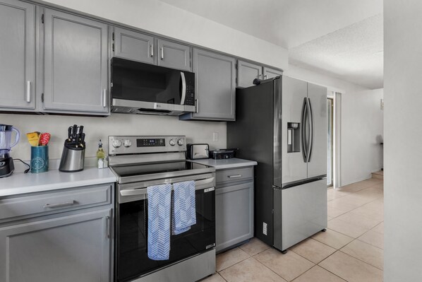Microwave, oven, stovetop, dishwasher