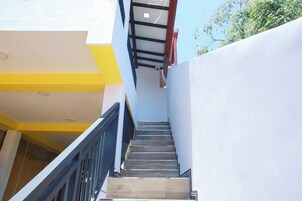 Escaleras con baranda