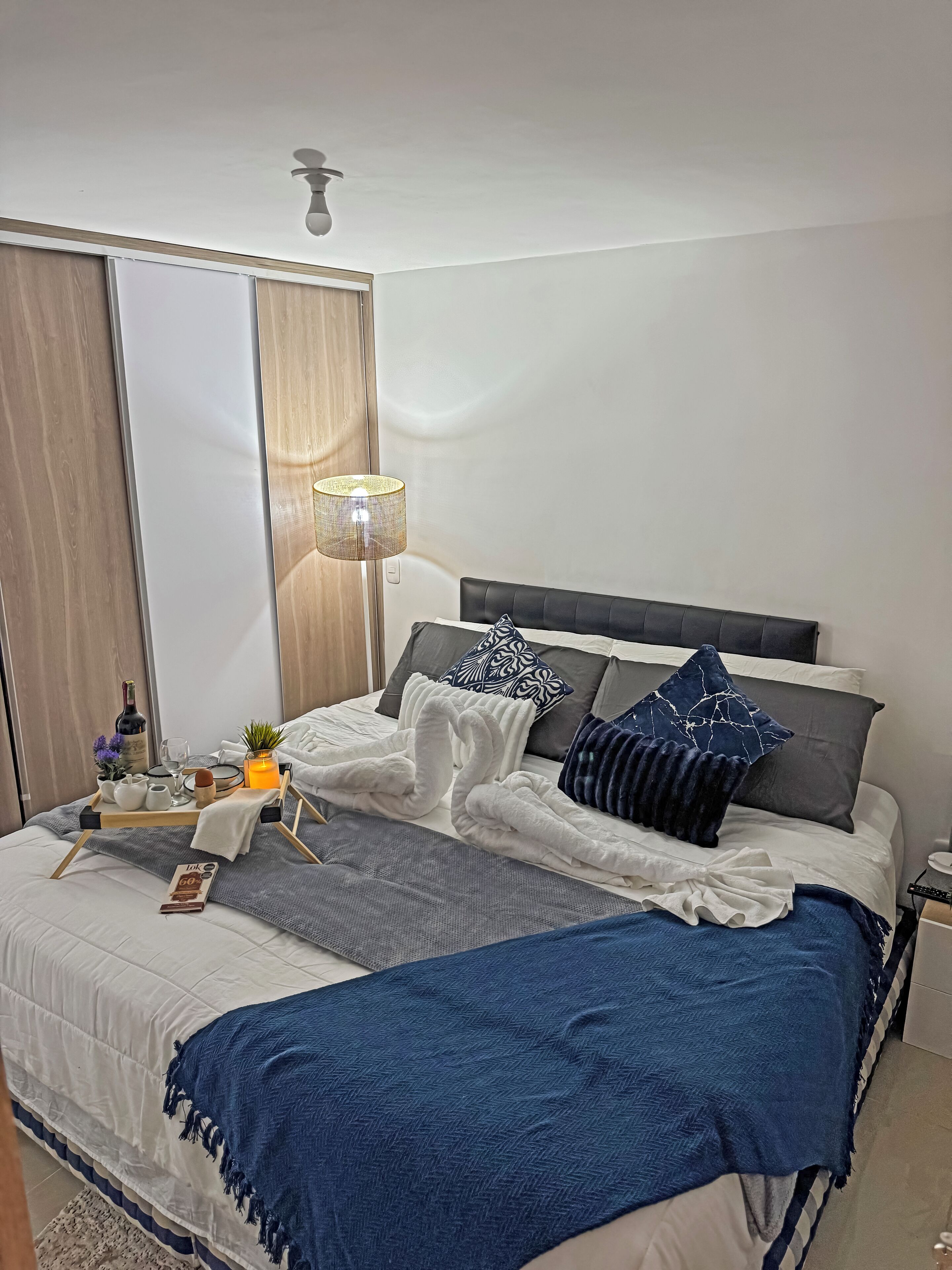 3 chambres, bureau, fer et planche à repasser, Wi-Fi gratuit