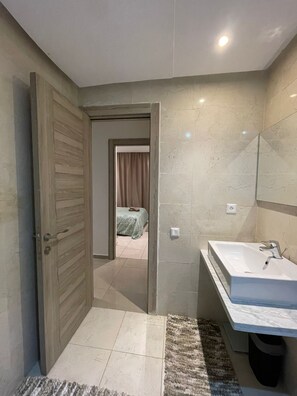 Hair dryer, towels, soap, toilet paper