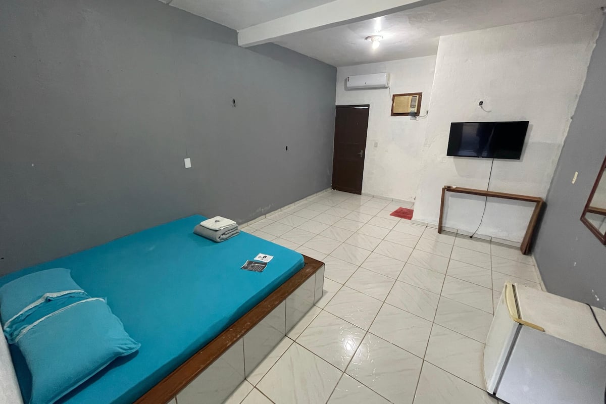 Comfort Room, Lake View