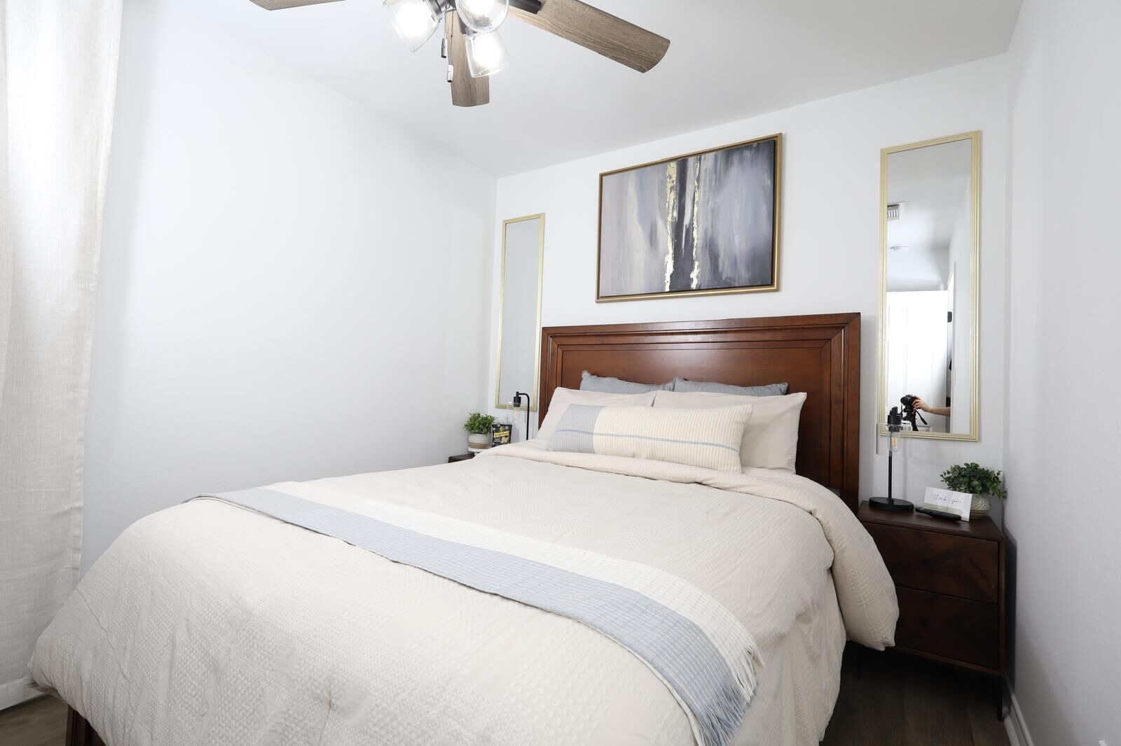 2 多间卧室、熨斗/熨衣板、WiFi、床单