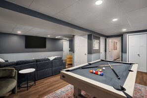 Spielezimmer