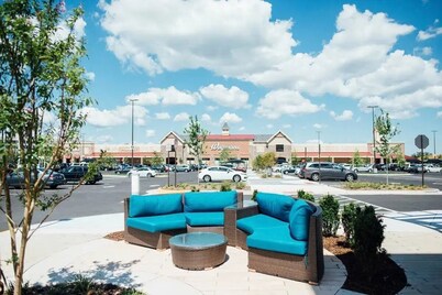 Luxury Condo near Dulles Tech Corridor