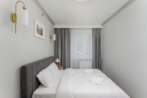 1 bedroom, iron/ironing board, WiFi, bed sheets