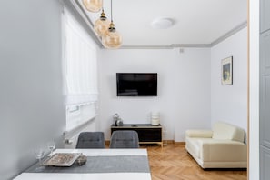 Fernseher