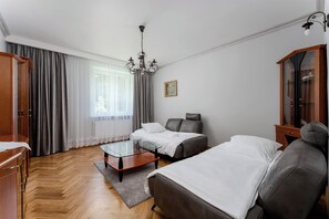 1 Schlafzimmer, Bügeleisen/Bügelbrett, WLAN, Bettwäsche