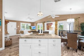 Interior - Click for Discount! Beach House w/ pool on the north end of AMI (Anna Maria)