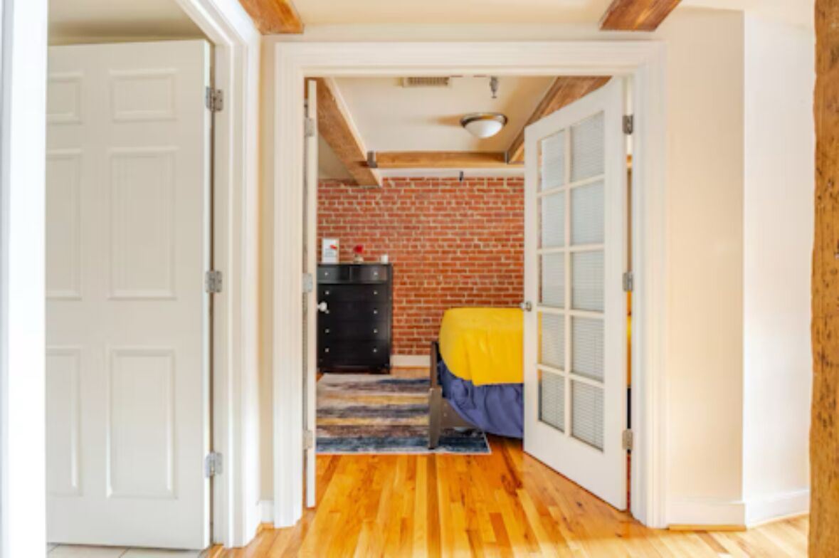 1 bedroom, desk, iron/ironing board, free WiFi