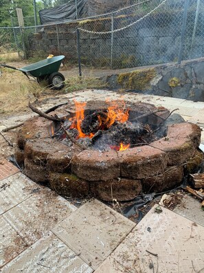 Property grounds - Spacious Studio Summit Area (Tacoma)