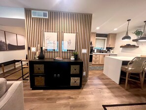Smart TV - Sweetgrass Sanctuary by Sandpiper | Near Beach (Seabrook Island)