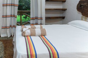 Room, 1 King Bed | Street view