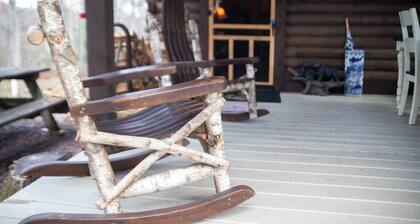 Secluded Woodland Retreat Surrounded by Forest Views & Wildlife