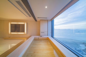 Suite Double Room | Free WiFi