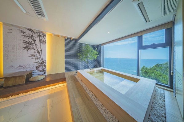 Suite Ondol Room | Free WiFi
