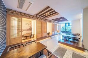 Restaurant - YEONHWAMOON HOTEL BYEONSAN (Buan)