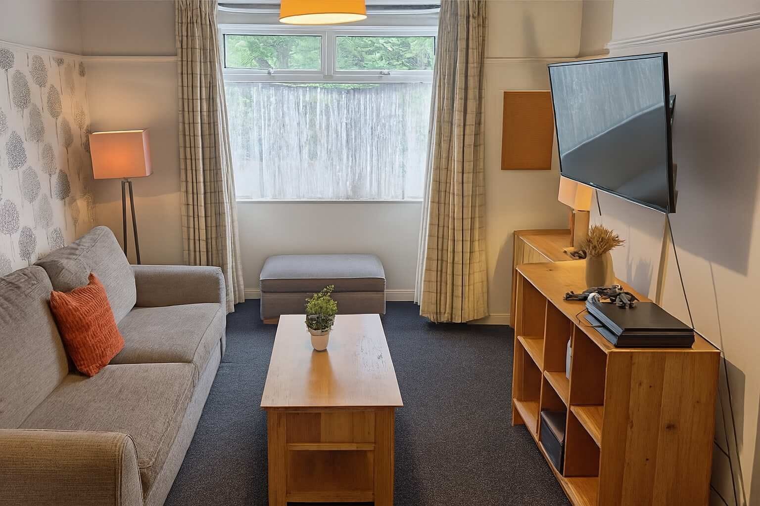 Televisie en een kantoor