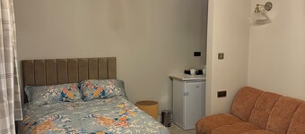 Double Deluxe Centre Apartment, Free parking, Cctv