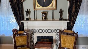 Premium Room | Iron/ironing board, free WiFi, bed sheets