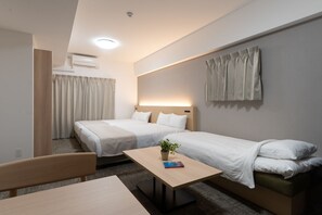 디럭스 트윈룸 | 책상, 무료 WiFi, 침대 시트