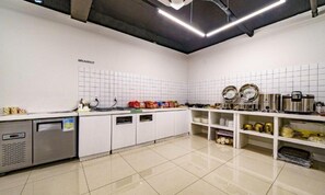Desayuno autoservicio gratuito y diario