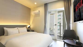 Deluxe Double Room, Balcony | Free WiFi, bed sheets